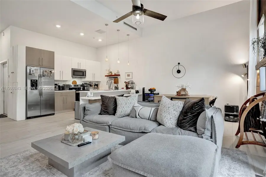 4373 NW 9th St, Plantation, FL 33317 - #3