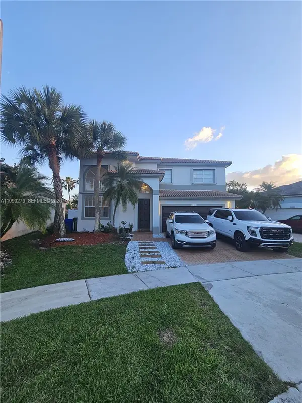 17088 NW 19th St, Pembroke Pines, FL 33028