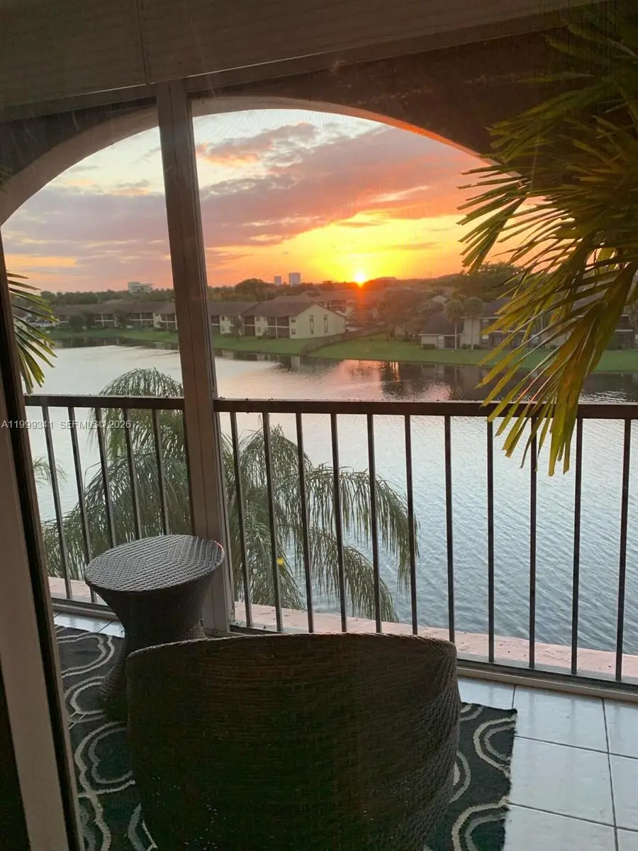 4025 N Nob Hill Rd #508, Sunrise, FL 33351 - #2