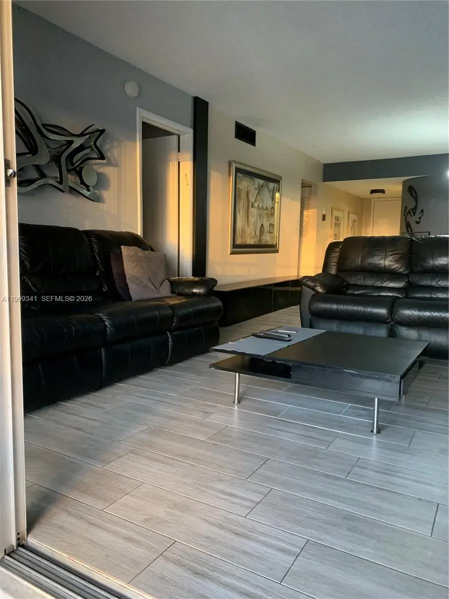 4025 N Nob Hill Rd #508, Sunrise, FL 33351 - #3