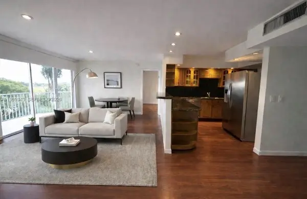 300 Diplomat Pkwy #505, Hallandale Beach, FL 33009