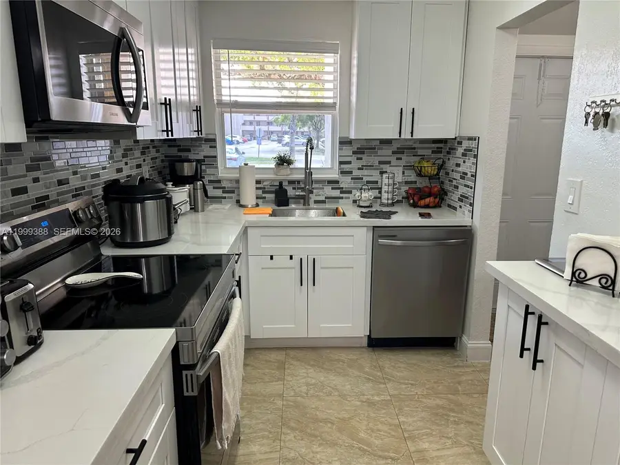 8021 N Sunrise Lakes Dr #101, Sunrise, FL 33322 - #3