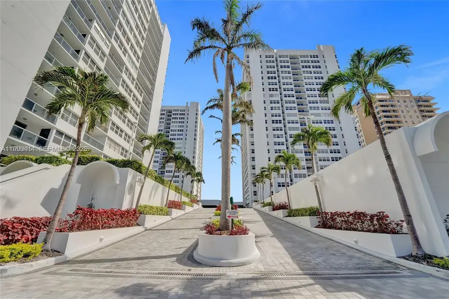 1880 S Ocean Dr #TS706, Hallandale Beach, FL 33009 - #2