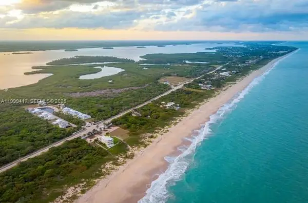 164 Ocean Estates Dr, Fort Pierce, FL 34949