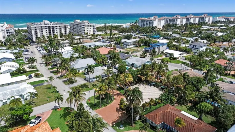 200 Blossom Ln, Palm Beach Shores, FL 33404 - #2