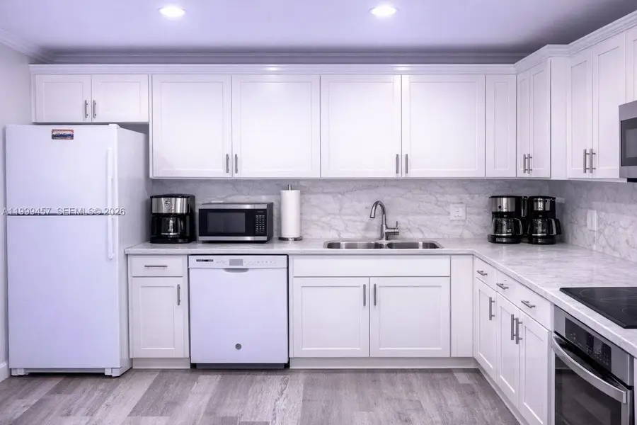 2420 SW 81st Ave #403, Davie, FL 33324 - #3