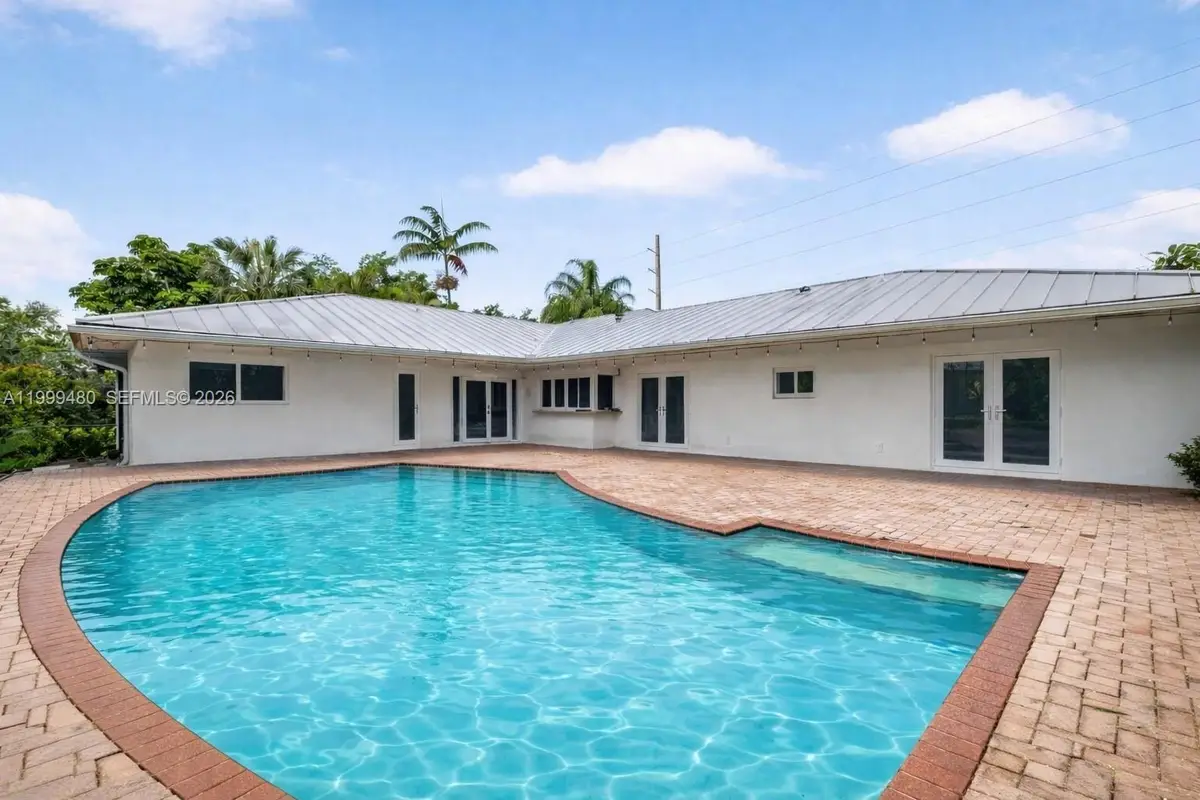 8400 SW 178th St, Palmetto Bay, FL 33157 - #1