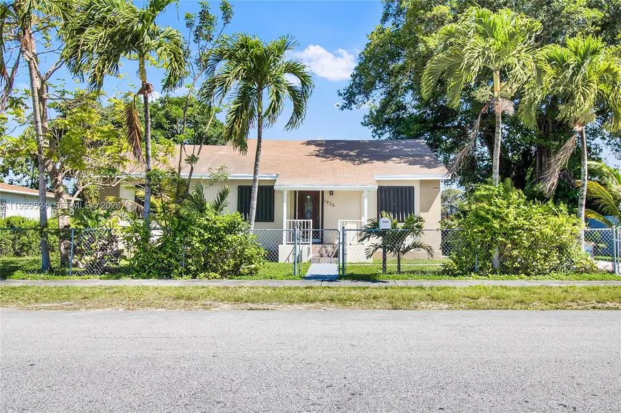 1925 NW 49th St, Miami, FL 33142 - #2