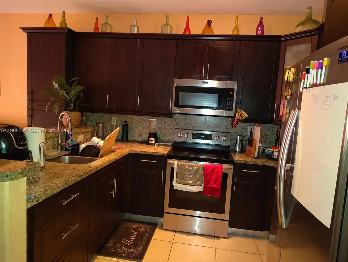 7736 NW 197 Ln, Hialeah, FL 33015 - #1