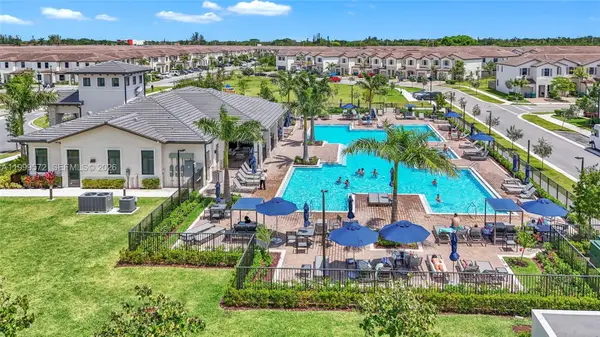 12982 SW 232nd Ln, Homestead, FL 33032