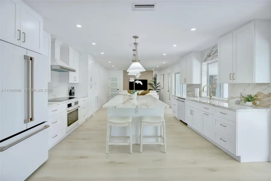 1050 SE 5th Ct, Pompano Beach, FL 33060 - #3