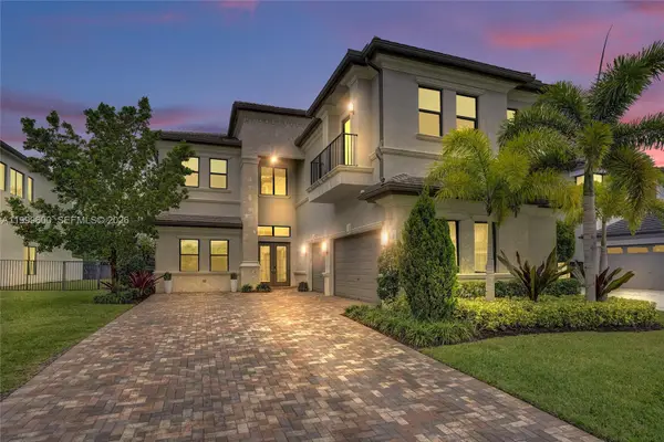 17073 Cappuccino Way, Boca Raton, FL 33496