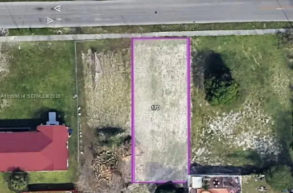 170 SW 4th St, Deerfield Beach, FL 33441