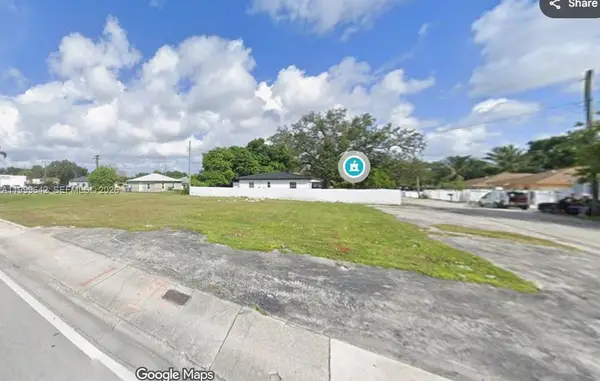 1477 NW 79th St, Miami, FL 33147