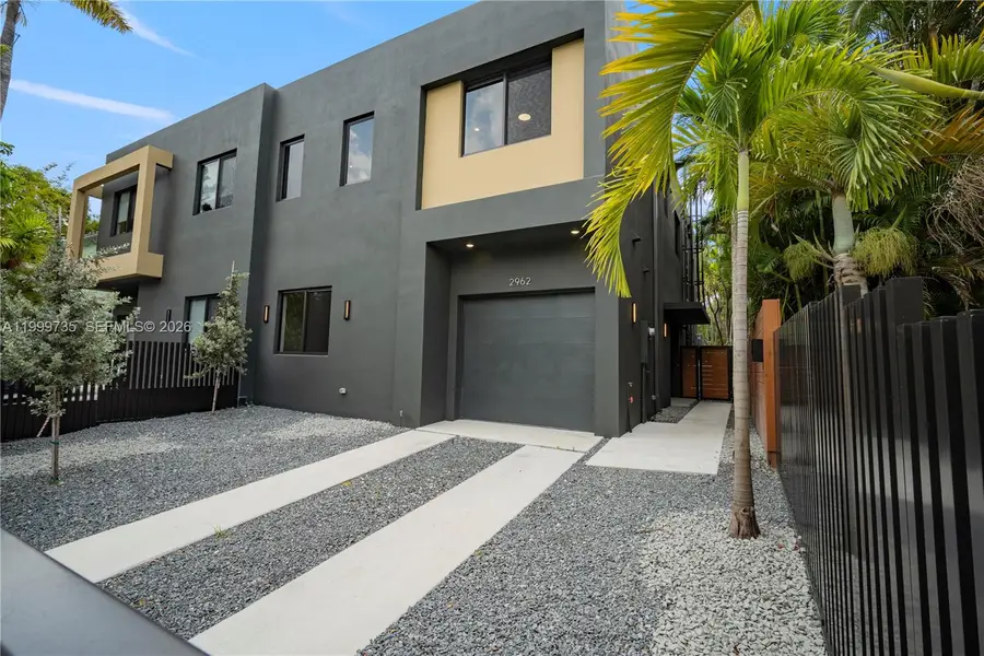 2960 W Trade Av, Coconut Grove, FL 33133 - #2