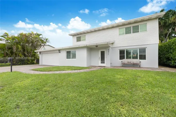 9975 SW 85th St, Miami, FL 33173