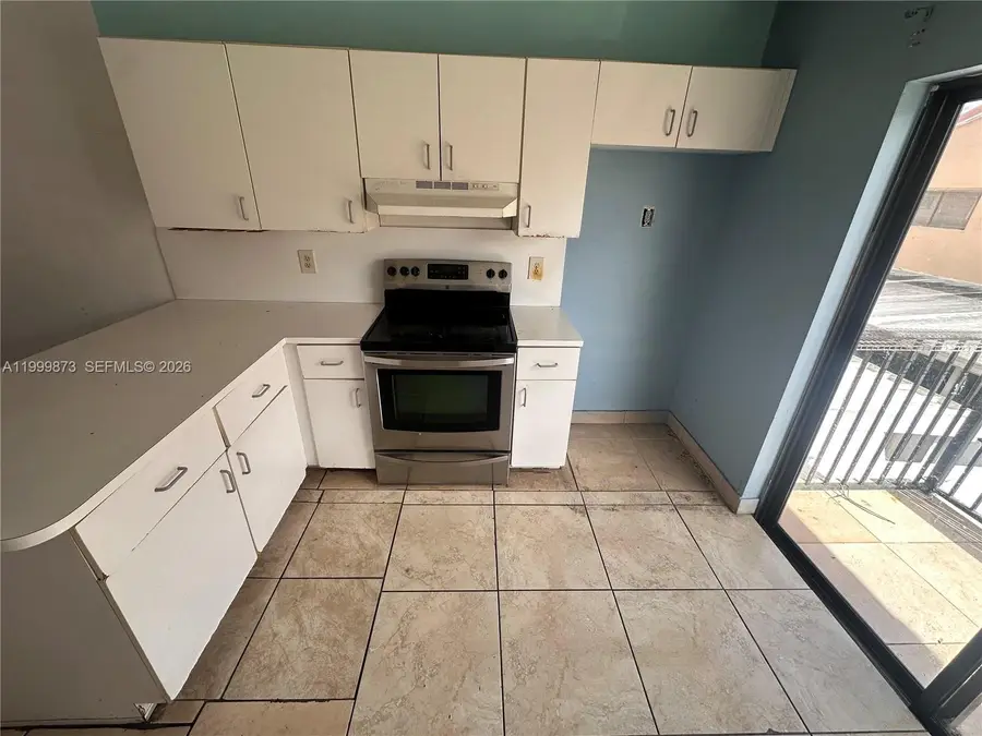 7952 W 29th Way #202, Hialeah, FL 33018 - #3