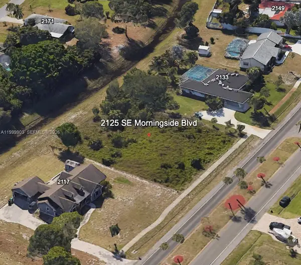 2125 SE Morningside Blvd, Port St Lucie, FL 34952