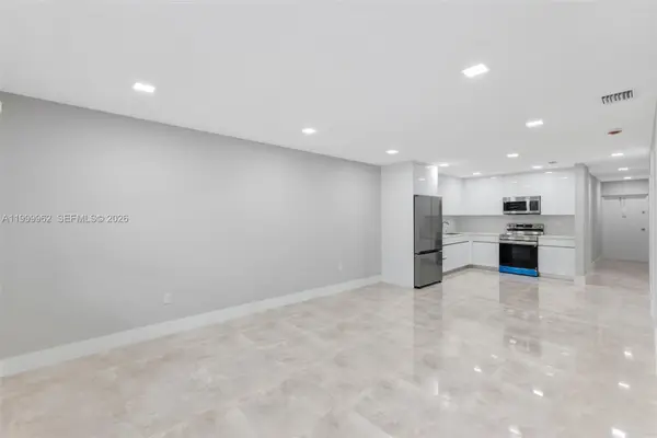 15685 SW 82nd Cir Ln #28, Miami, FL 33193