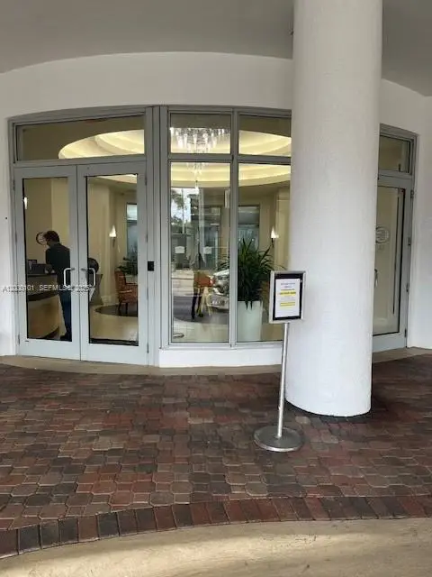 Address Withheld By Seller, Hollywood, FL 33020 - #2