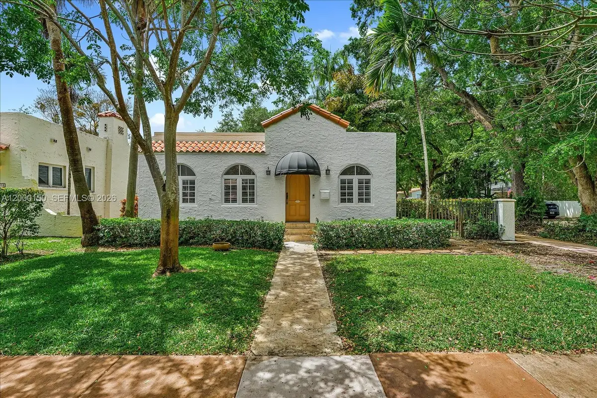 1102 Genoa St, Coral Gables, FL 33134 - #1
