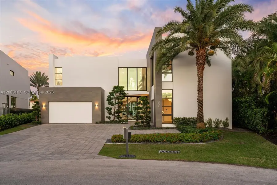 4232 E Tradewinds Ave, Lauderdale By The Sea, FL 33308 - #2