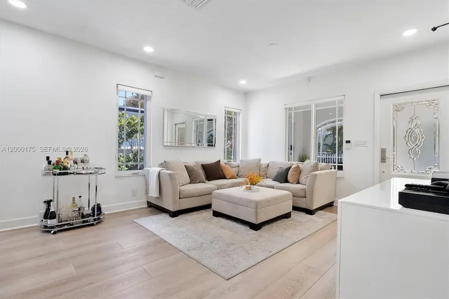 2231 SW 17th St, Miami, FL 33145 - #2