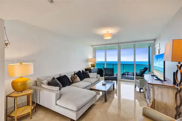 19111 Collins Ave #2703, Sunny Isles Beach, FL 33160