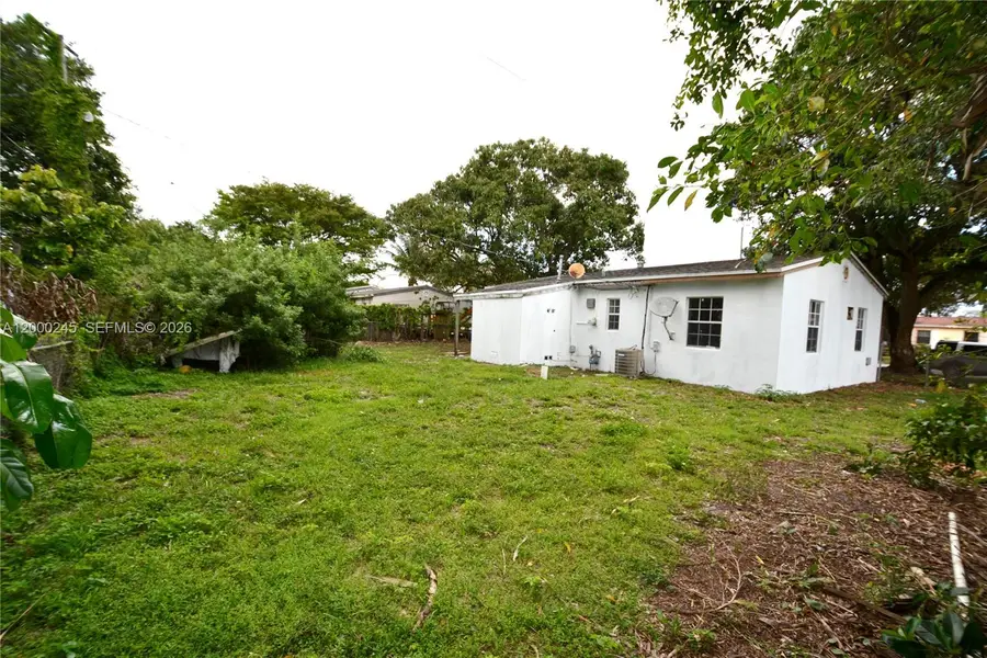 16400 NW 17th Ct, Miami Gardens, FL 33054 - #2