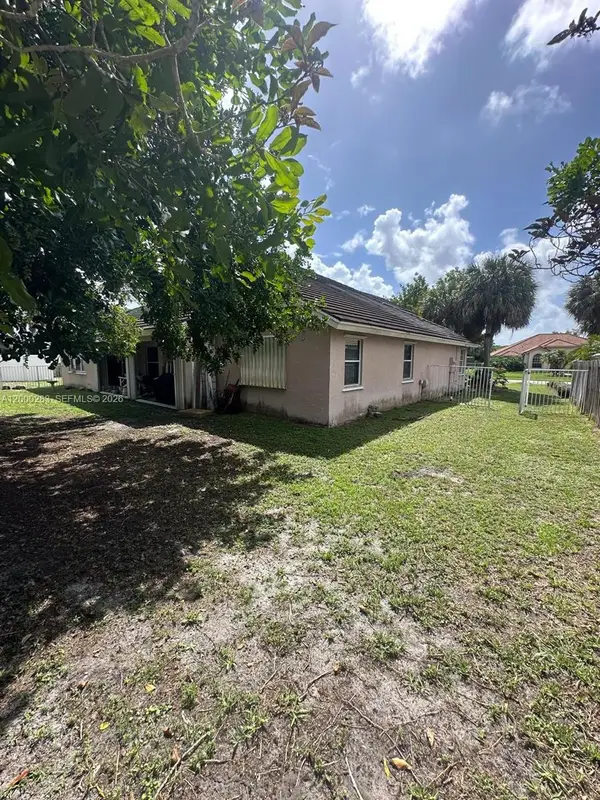7712 Forestay Dr, Lake Worth, FL 33467