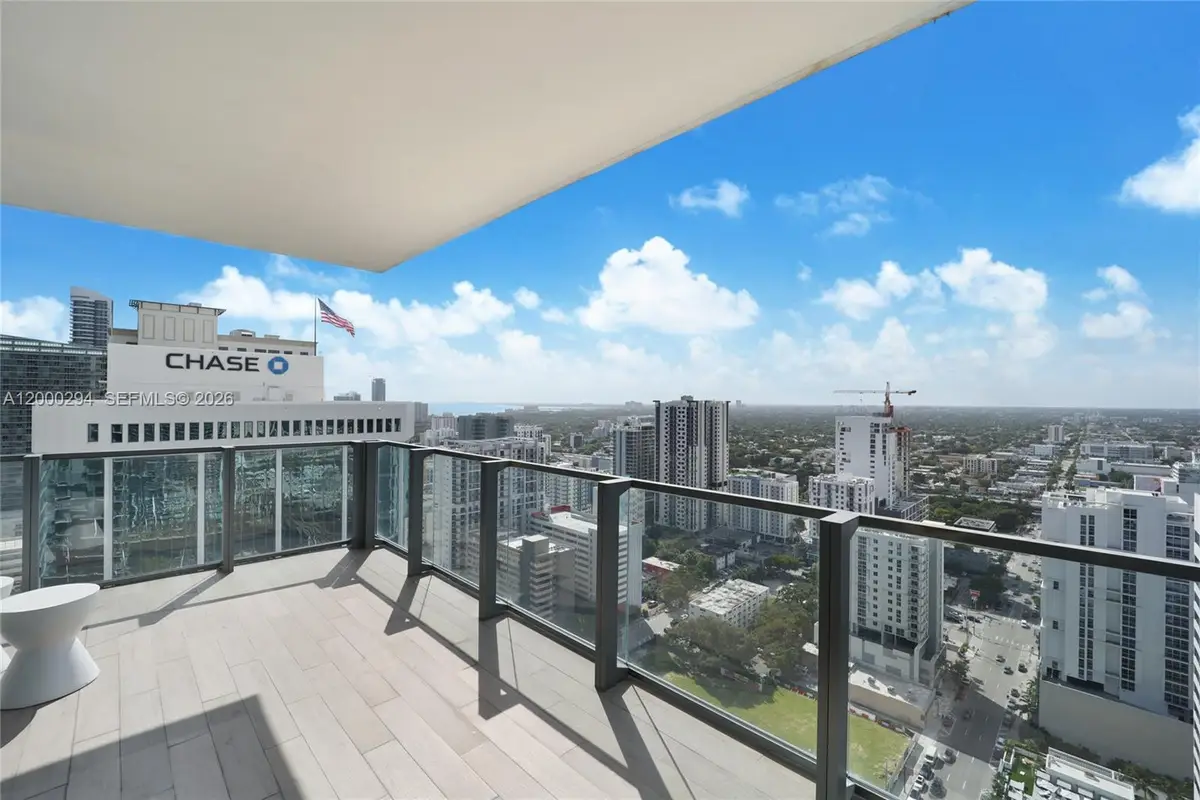 88 SW 7th St #2602, Miami, FL 33130 - #1