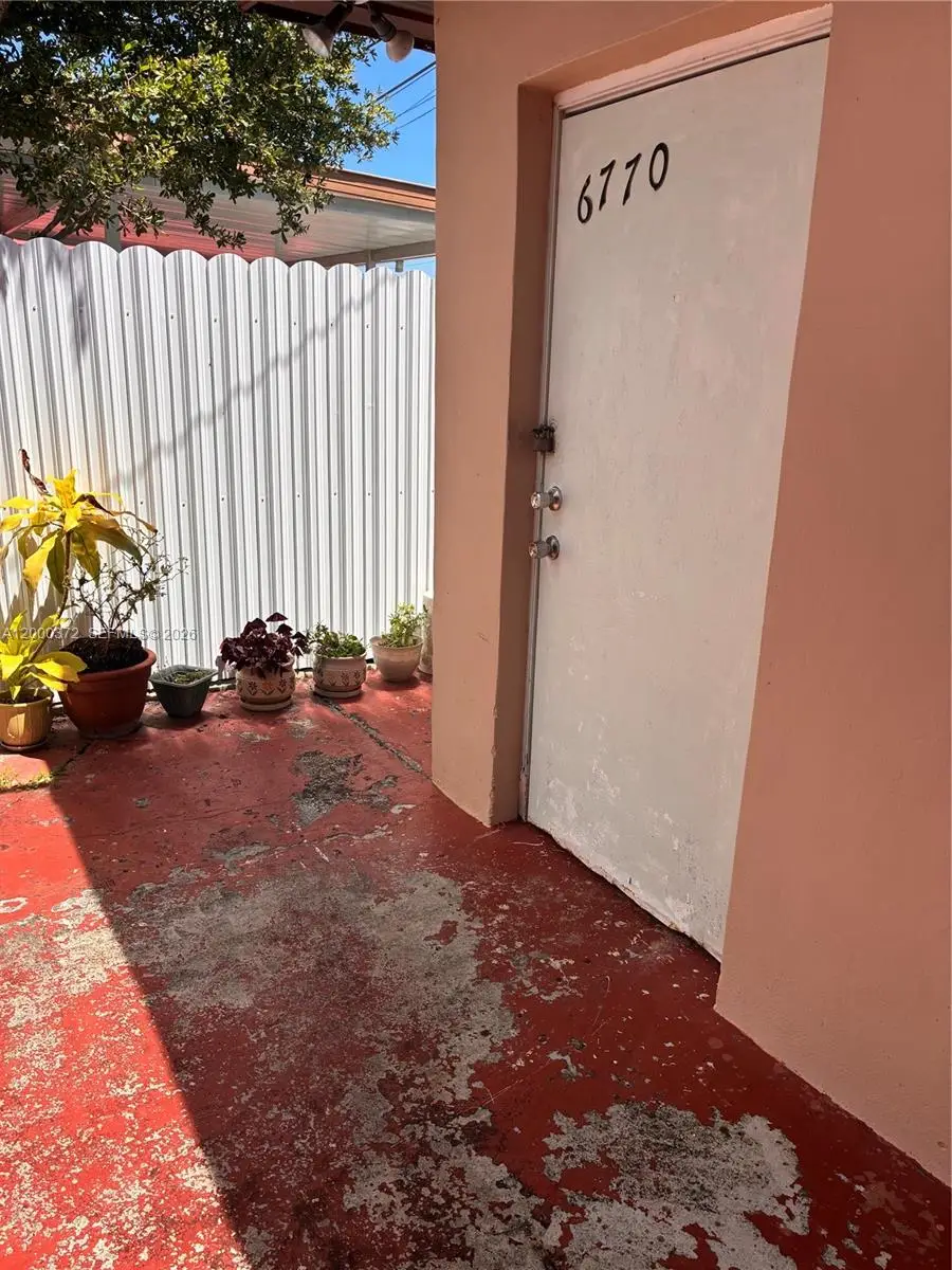 6770 SW 15th St, Miami, FL 33144 - #2