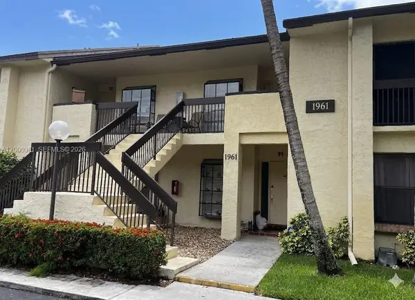 1961 SW 15th St #90, Deerfield Beach, FL 33442