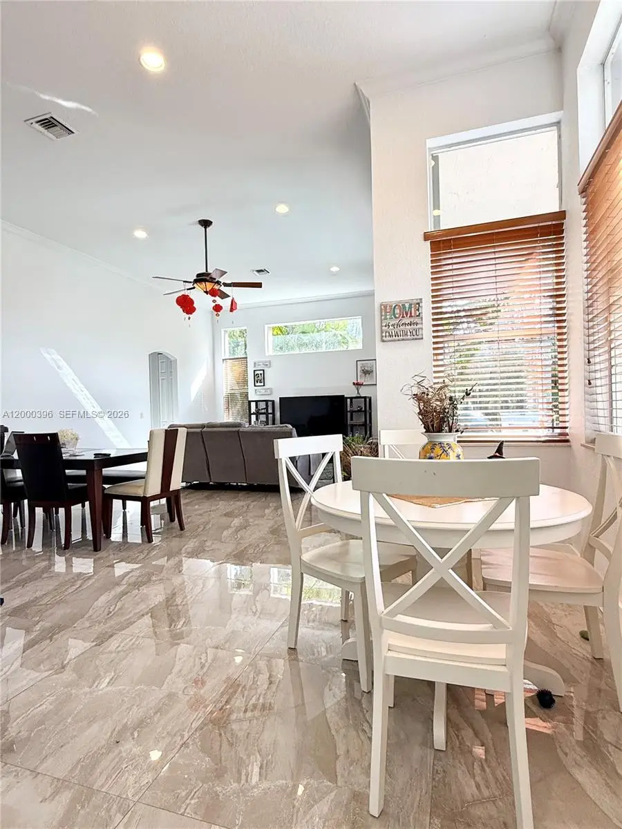 3700 Oak Ridge Ln, Weston, FL 33331 - #3