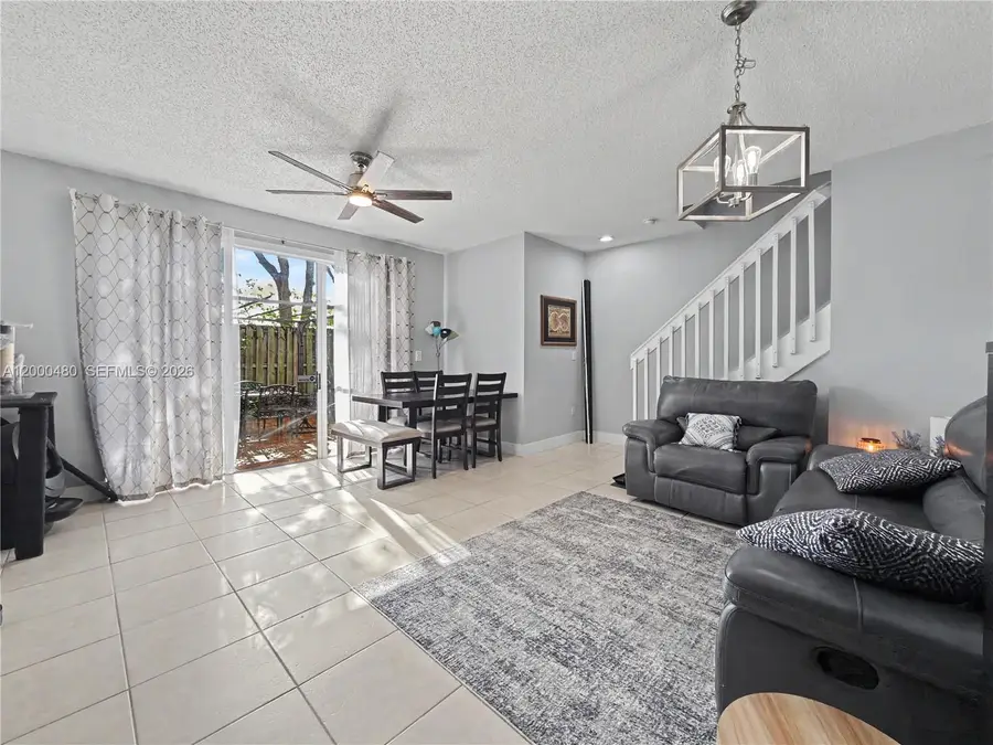 1033 NE 42nd Pl, Homestead, FL 33033 - #2