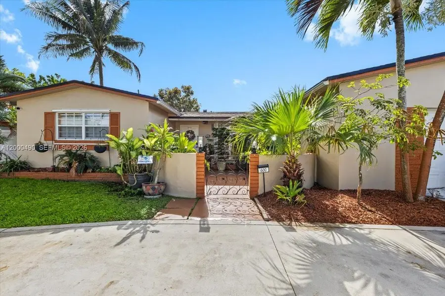 600 SW 67th Ave, Pembroke Pines, FL 33023 - #3