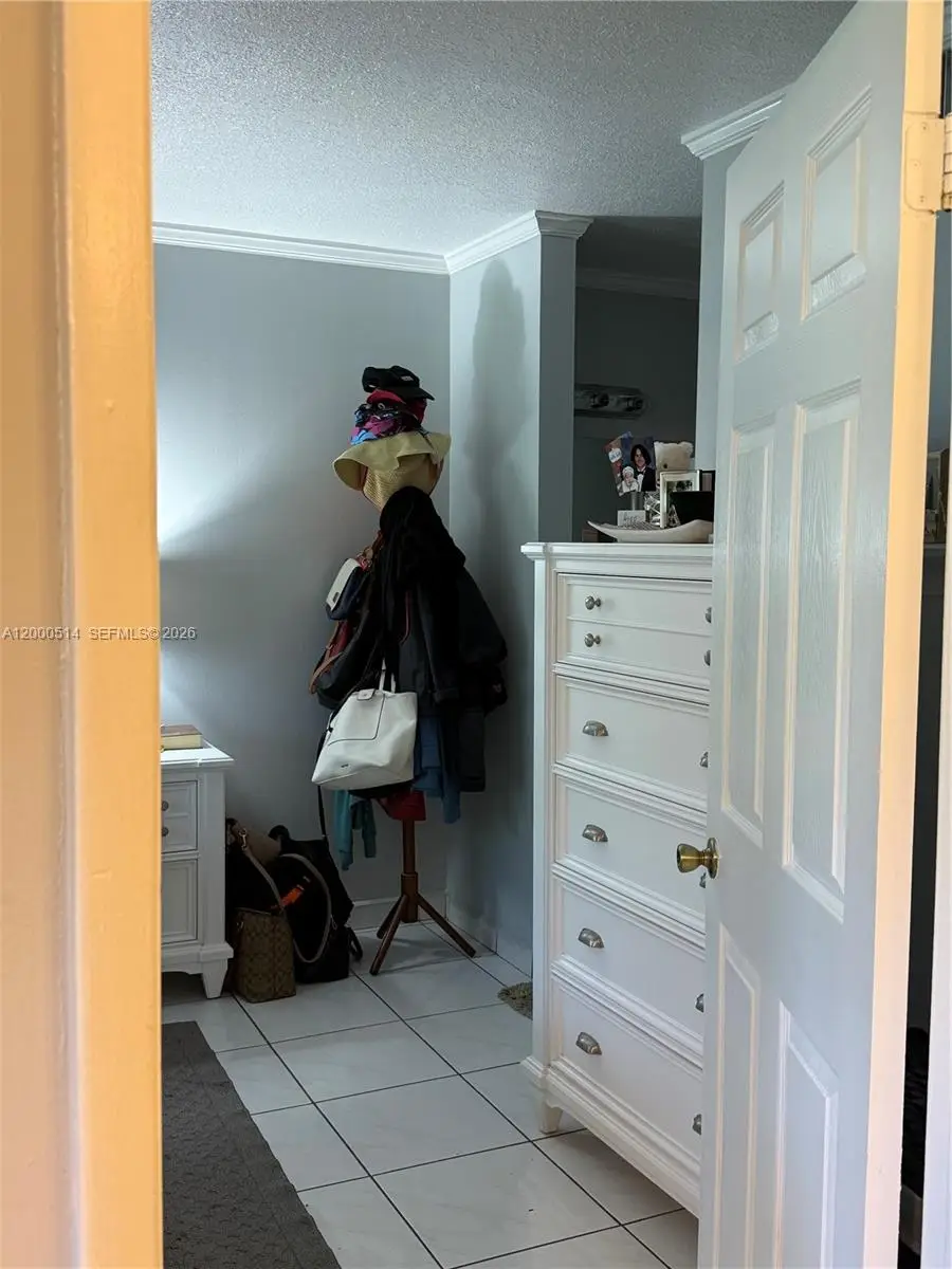 9716 Hammocks Blvd #101, Miami, FL 33196 - #3