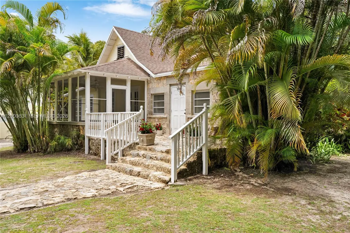 7201 SW 166th St, Palmetto Bay, FL 33157 - #1