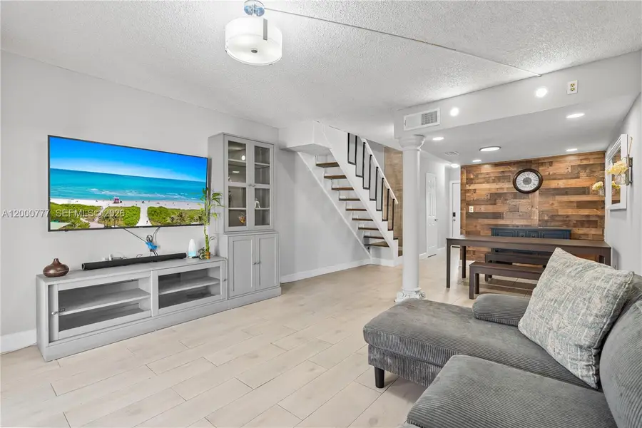 1705 W 57th St #506, Hialeah, FL 33012 - #2