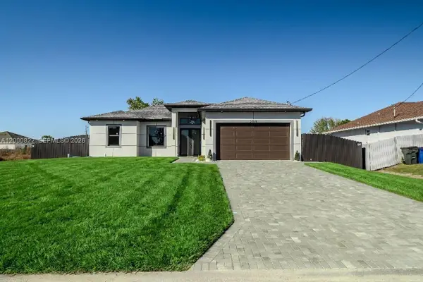 3206 14th St Sw, Lehigh Acres, FL 33976