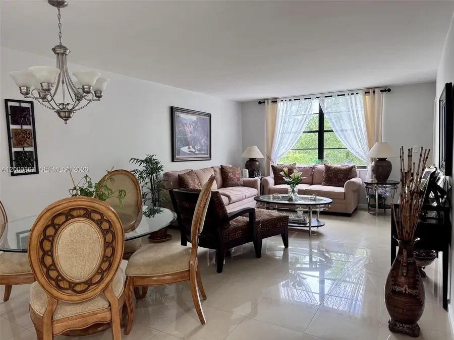 10850 N Kendall Dr #414, Miami, FL 33176 - #3