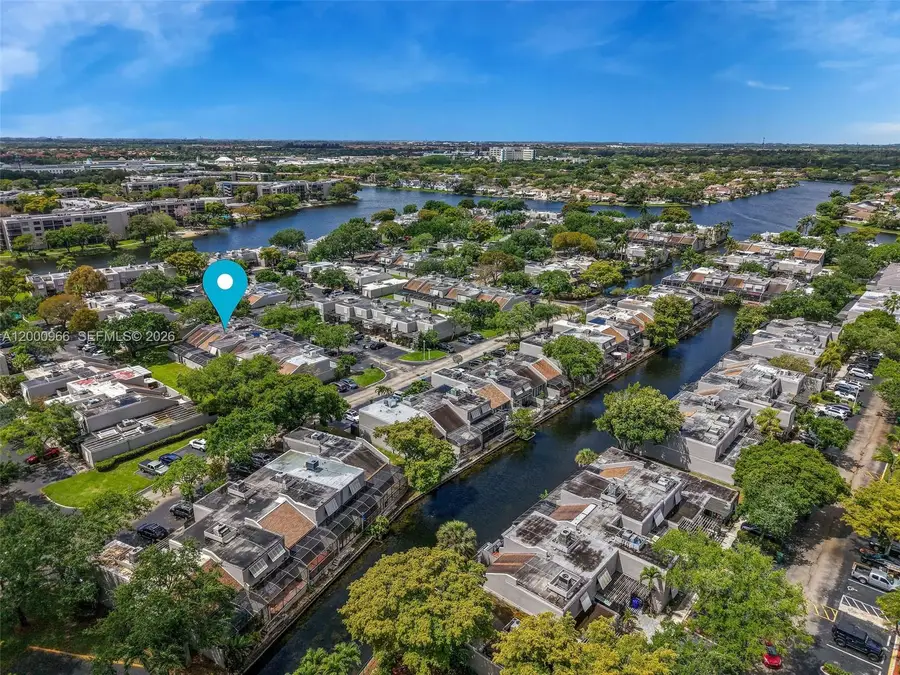 1505 NW 113th Ave, Pembroke Pines, FL 33026 - #2