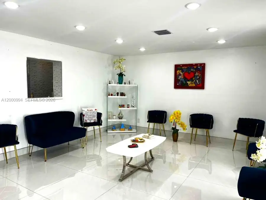 120 S 56th Ave, Hollywood, FL 33023 - #2