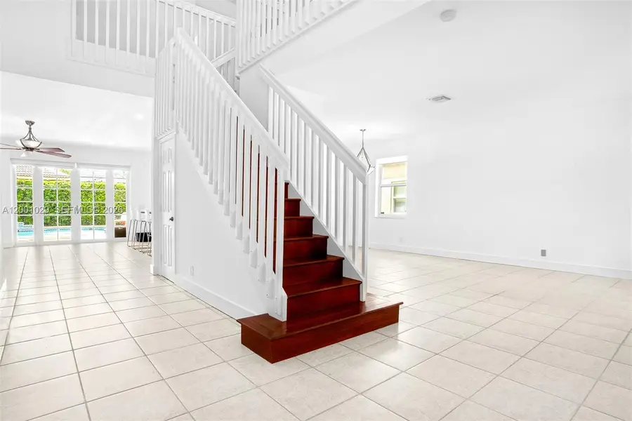 4467 Fox Glove Ln, Weston, FL 33331 - #2