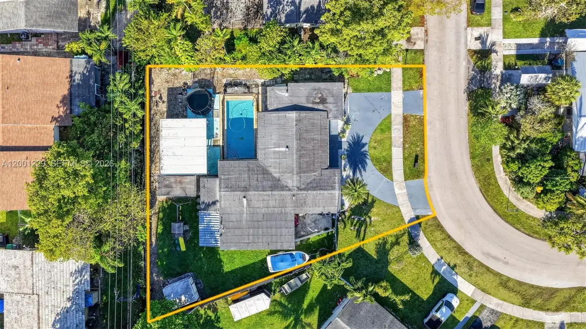 9220 Marine Dr, Cutler Bay, FL 33189 - #1