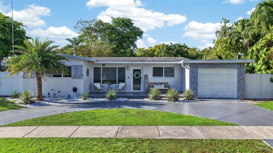 9220 Marine Dr, Cutler Bay, FL 33189 - #2