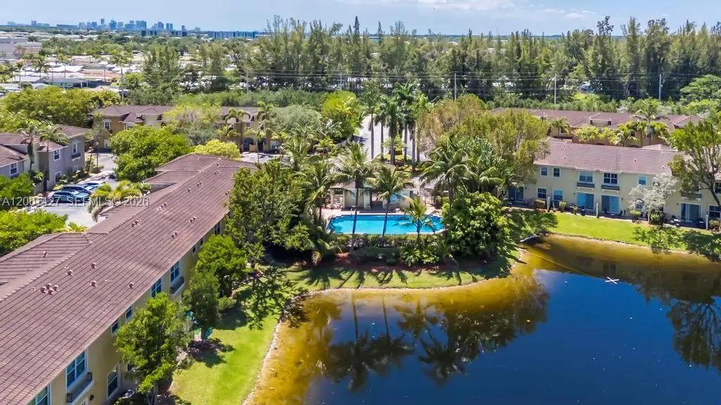 2851 W Prospect Rd #505, Tamarac, FL 33309 - #1