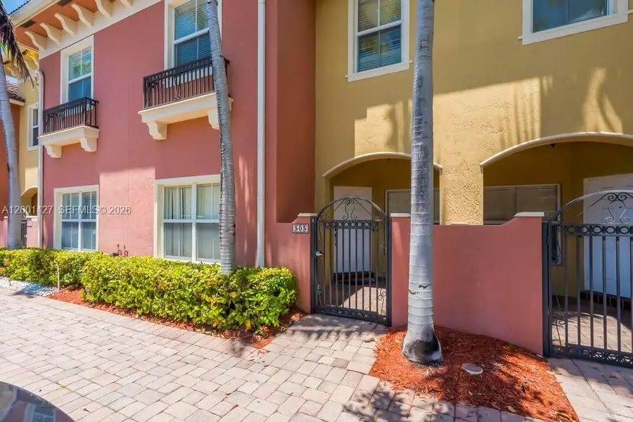 2851 W Prospect Rd #505, Tamarac, FL 33309 - #2
