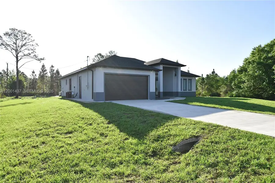 920 Edward Ave, Lehigh Acres, FL 33936 - #3