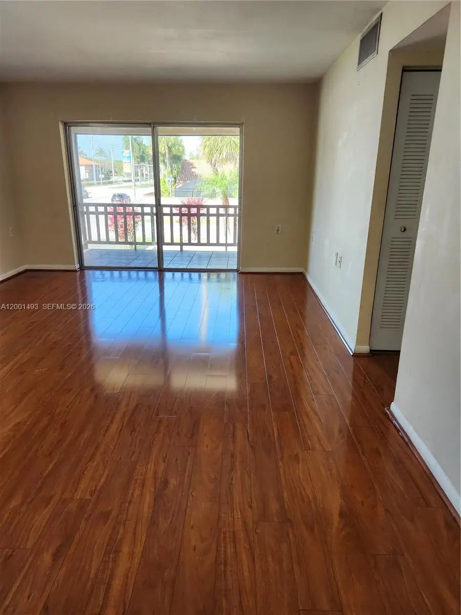 11219 SW 88th St #205C, Miami, FL 33176 - #2